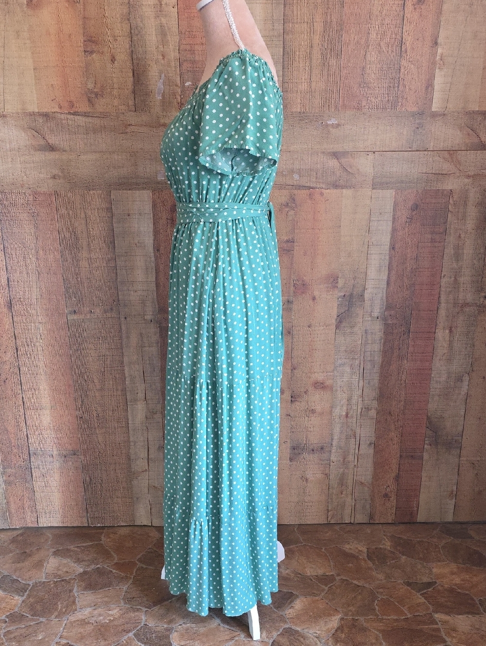 Clearence - Green Polka Dot Off-Shoulder Dress - Picture 5 of 12